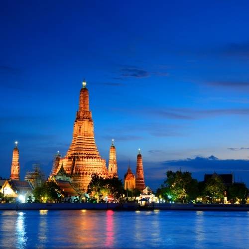 Experience vibrant Bangkok, stunning islands, rich temples, and mouthwatering street food.